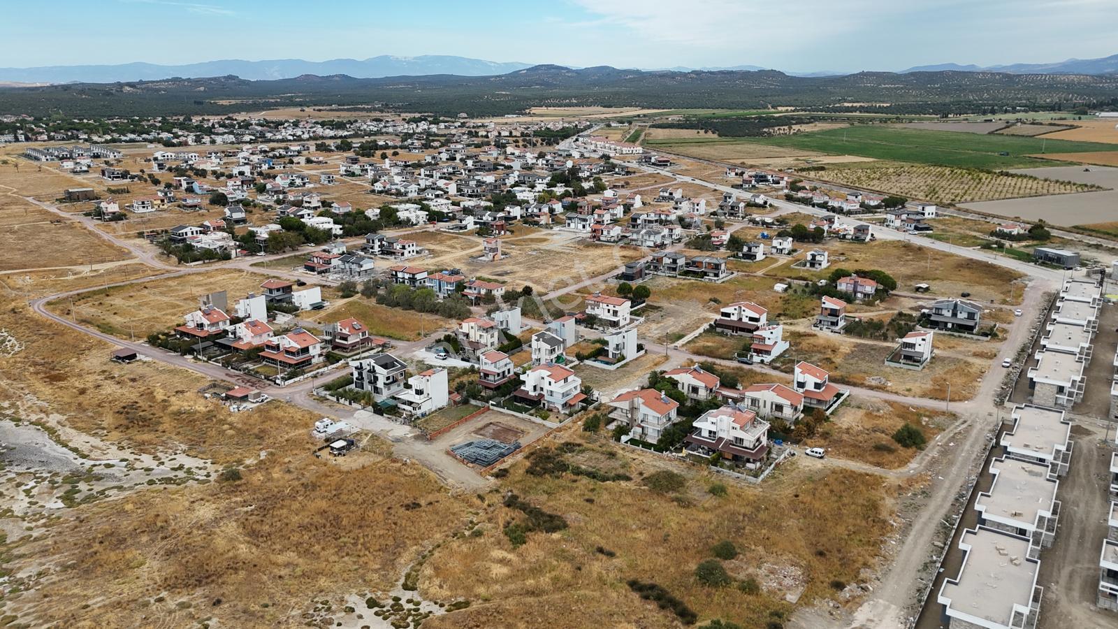 C21 Loca'dan Deniz Manzaralı Villa İmarlı Satılık Arsa - Görsel 8