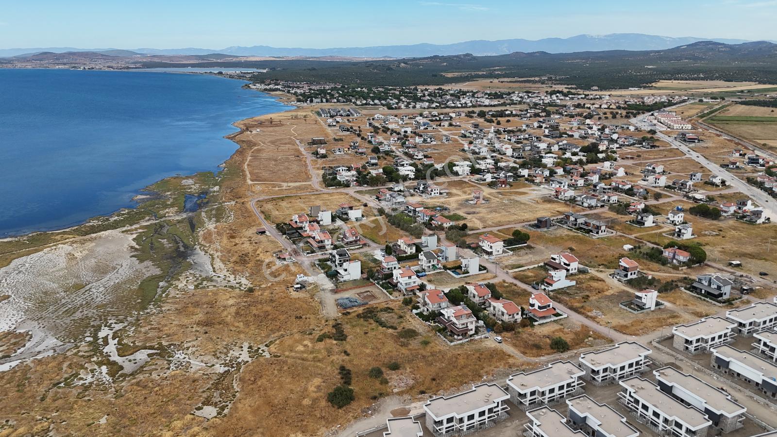 C21 Loca'dan Deniz Manzaralı Villa İmarlı Satılık Arsa - Görsel 12