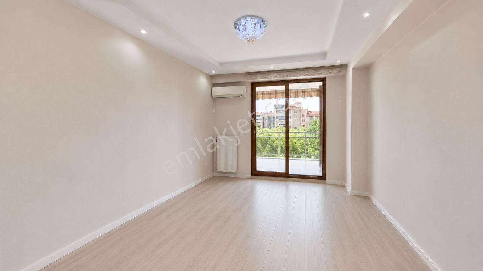 Aybars'tan Adalet'te Satılık 3+1 Yeşil Alan Cepheli Daire - Görsel 9