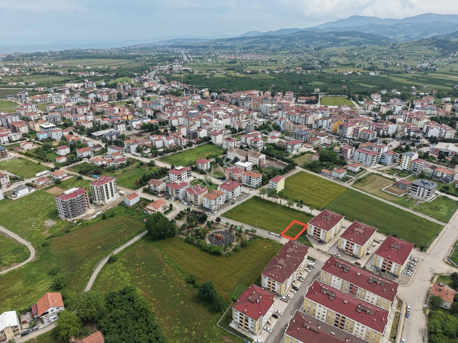 Bafra Vıp Gym.den Engiz Cumhuriyet Mah.de 390m2 Satılık Arsa - Görsel 5