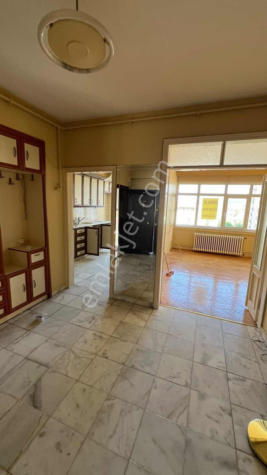 Exper Gayrımenkulden Bahçelievlerde Kiralık Daire - Görsel 2