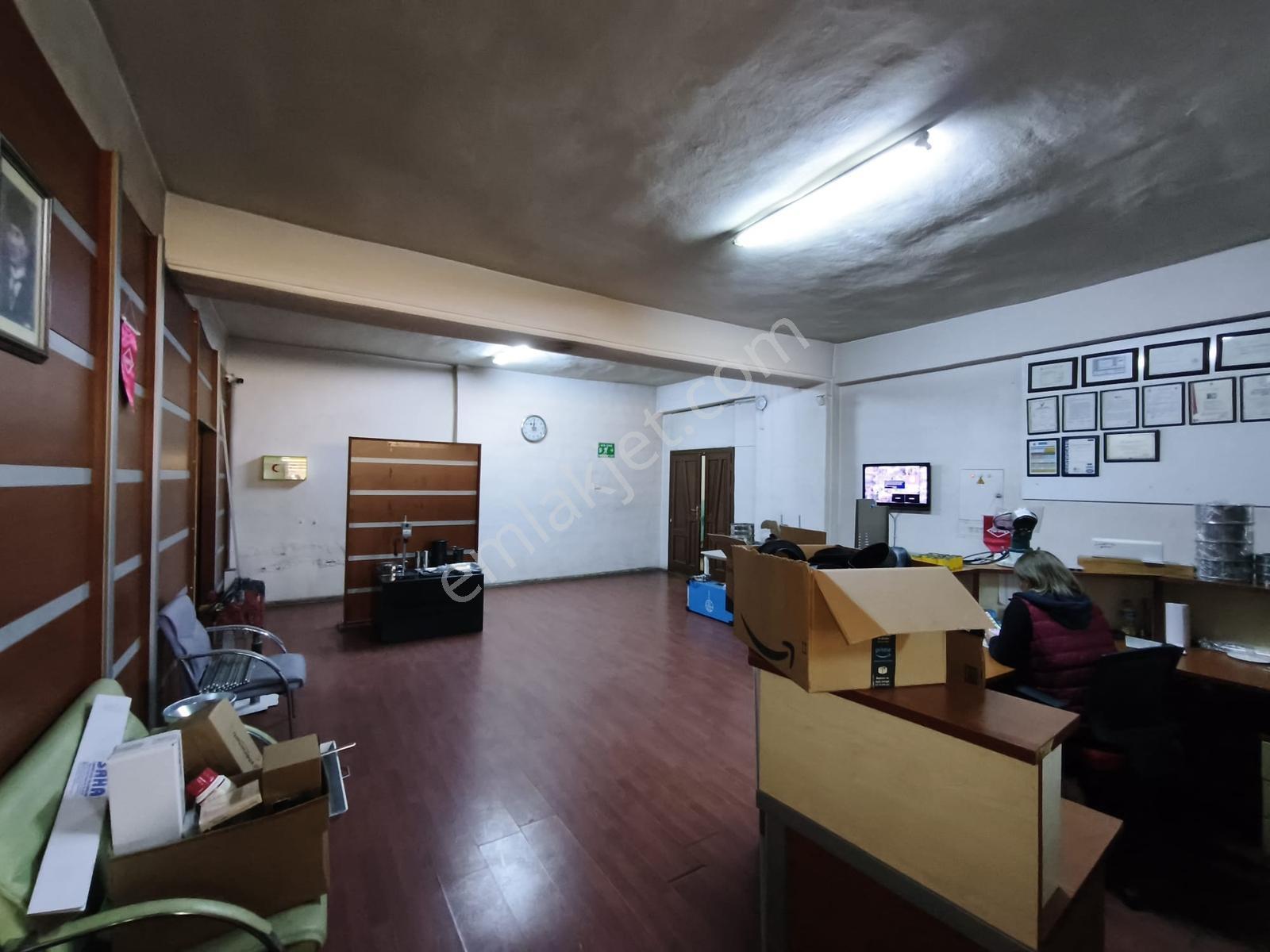 İvedik Osb Ağaç İşleri Sit. 3 Katlı Dükkan Yemekhane Teras Büro - Görsel 14