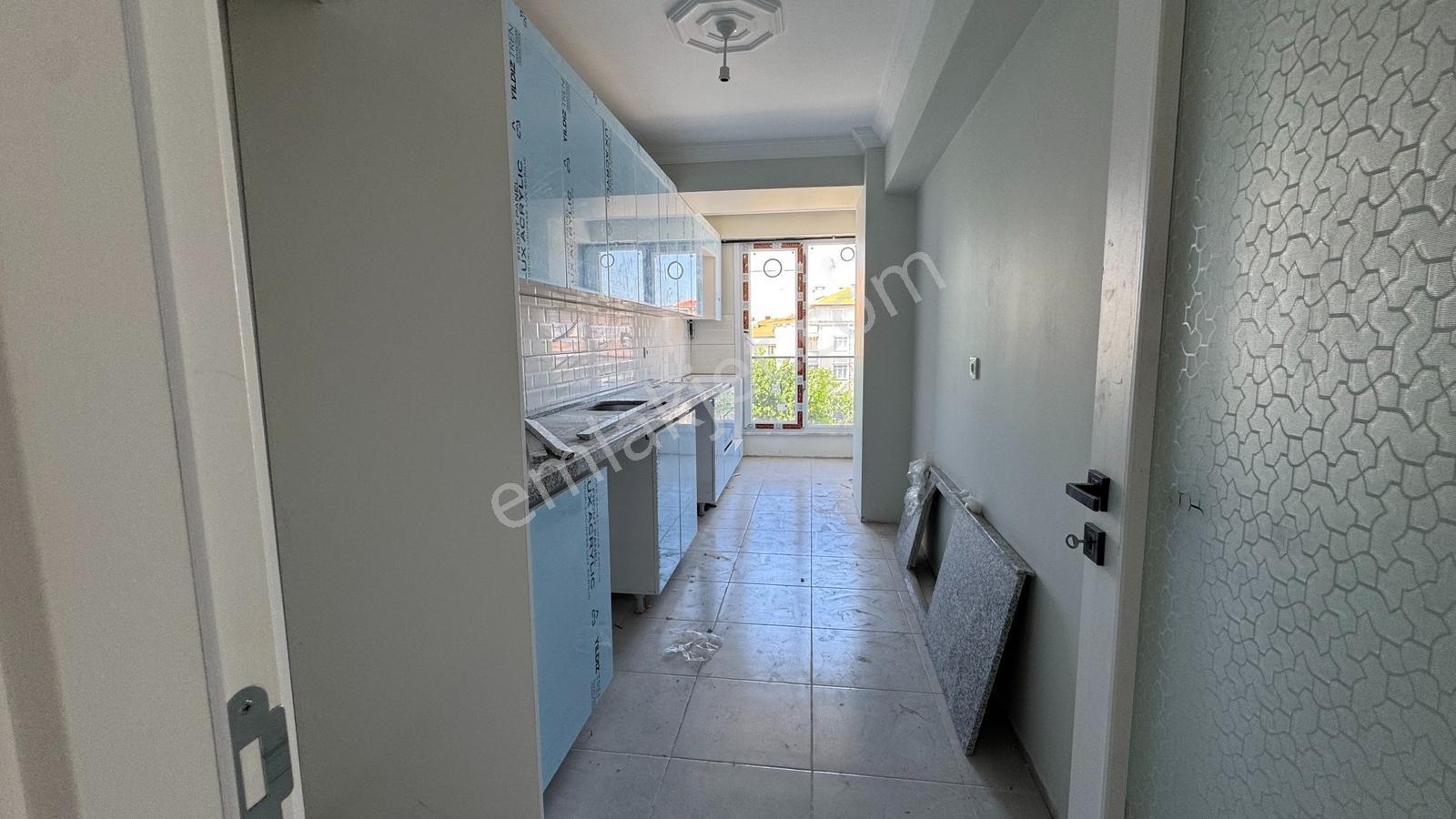 Kocasinan Merkezde Kapalı Otopark Butik Site 2+1 Ebv .banyolu - Görsel 3