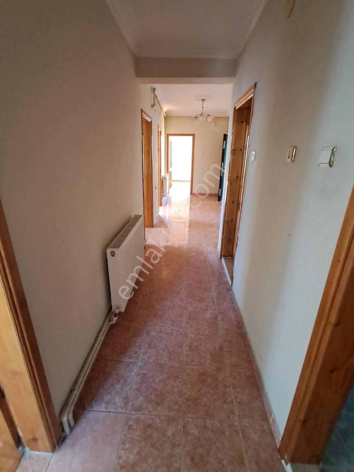 Samsun Atakum Esenevlerde 3+1 D.s.i Arkasında Kiralık Daire - Görsel 12