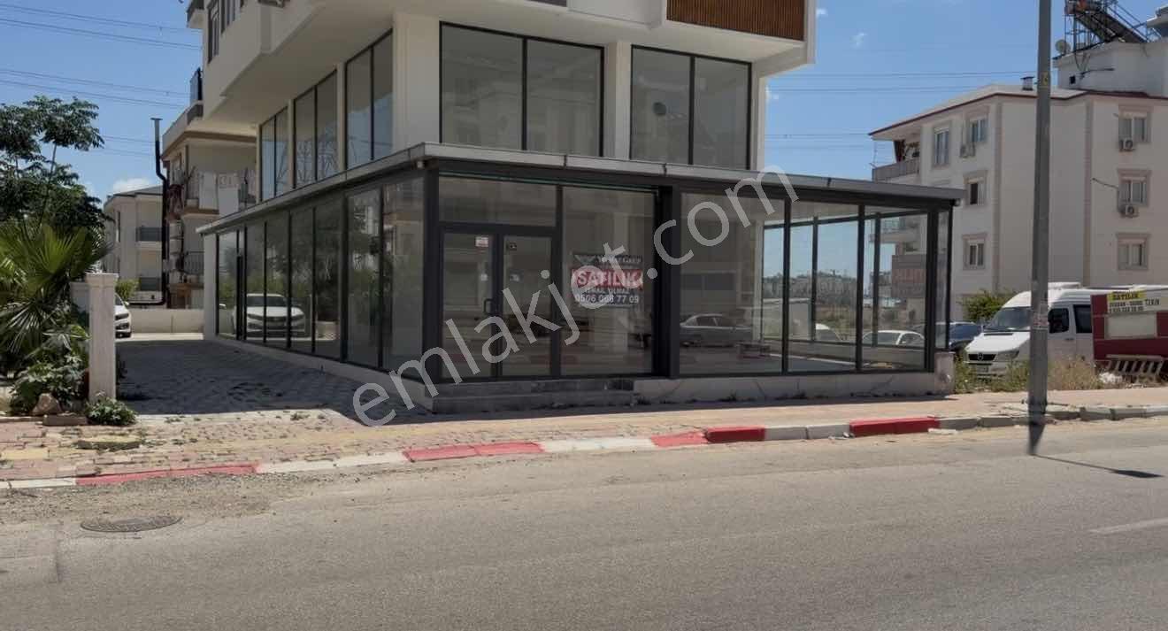 Varsak Karşıyakada Satılık Depolu Asma Katlı Dükkan | 280 M²