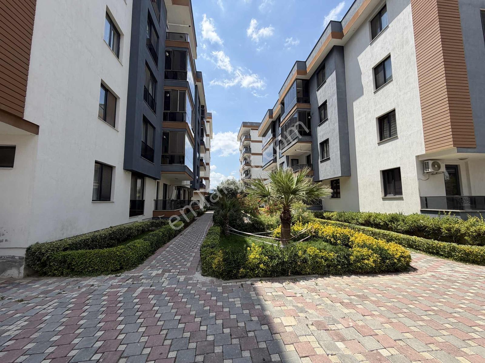 Murat Bey De İzban Yakını Site İçerisinde Kiralık 1+1 Daire - Görsel 11