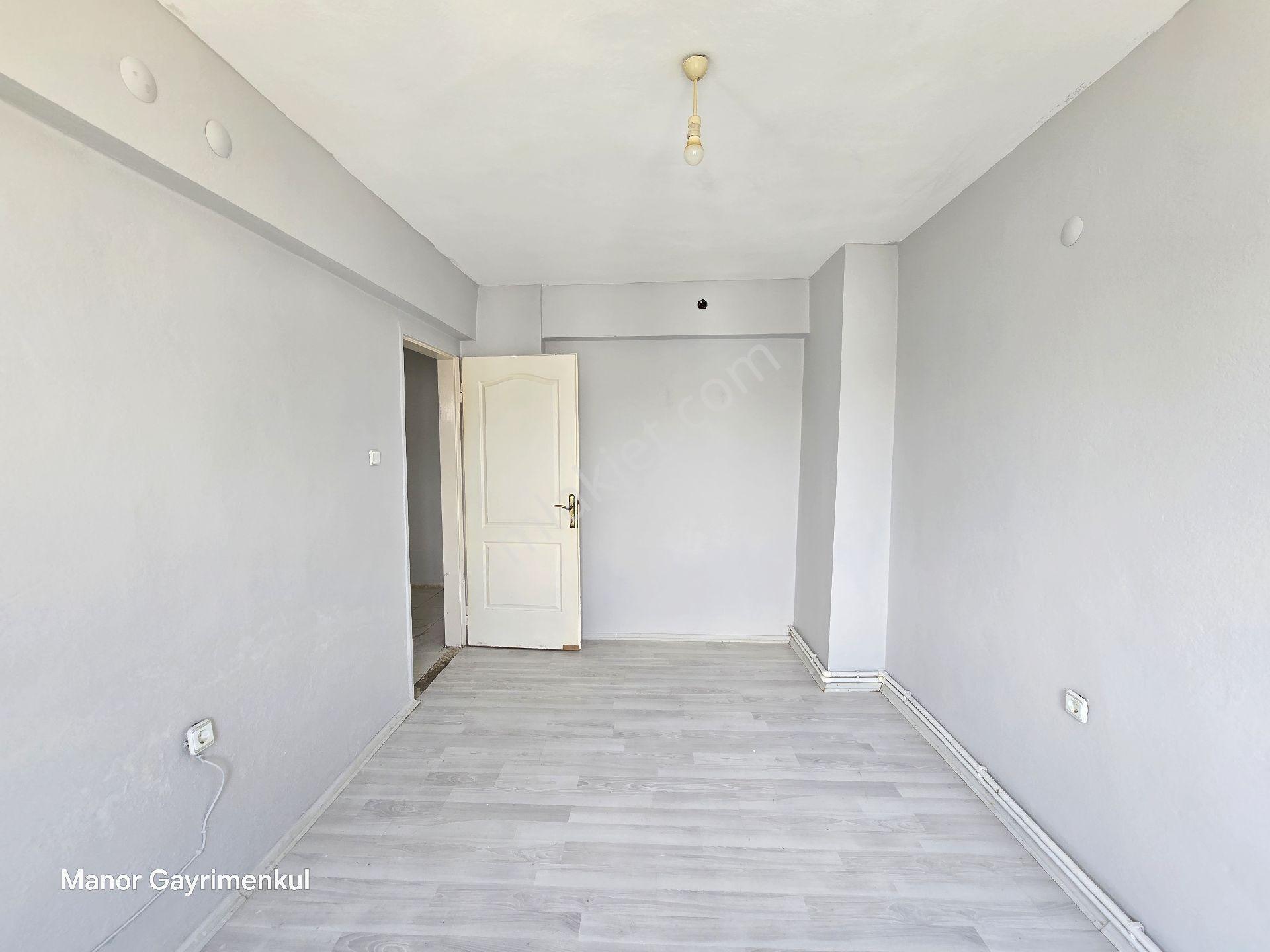 Kuşadası Hacıfeyzullah Mahallesinde 2+1 Ayrı Mutfak Doğalgazlı Kelepir Satılık Daire - Görsel 15