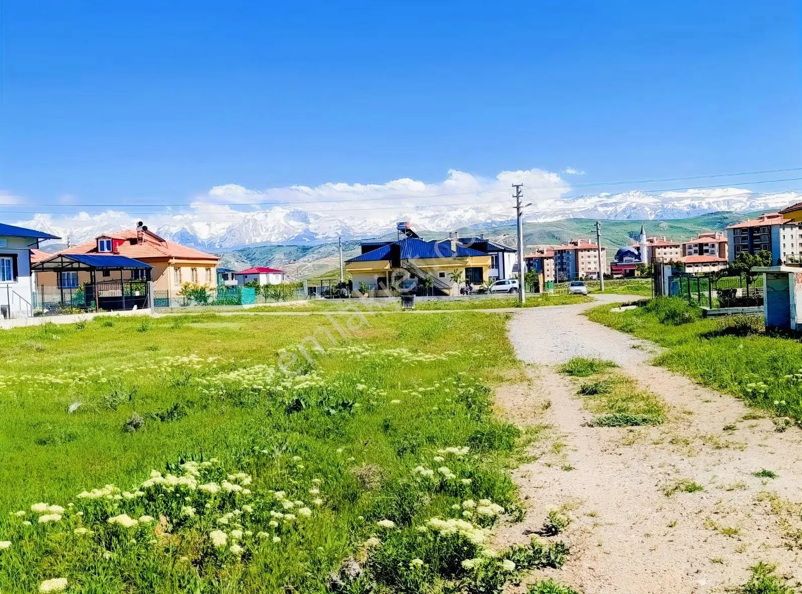 Doğalgazlı 400 M2 İmarlı Yaylalık Arsa Ulukışla 1. Toki'nin Yan - Görsel 3