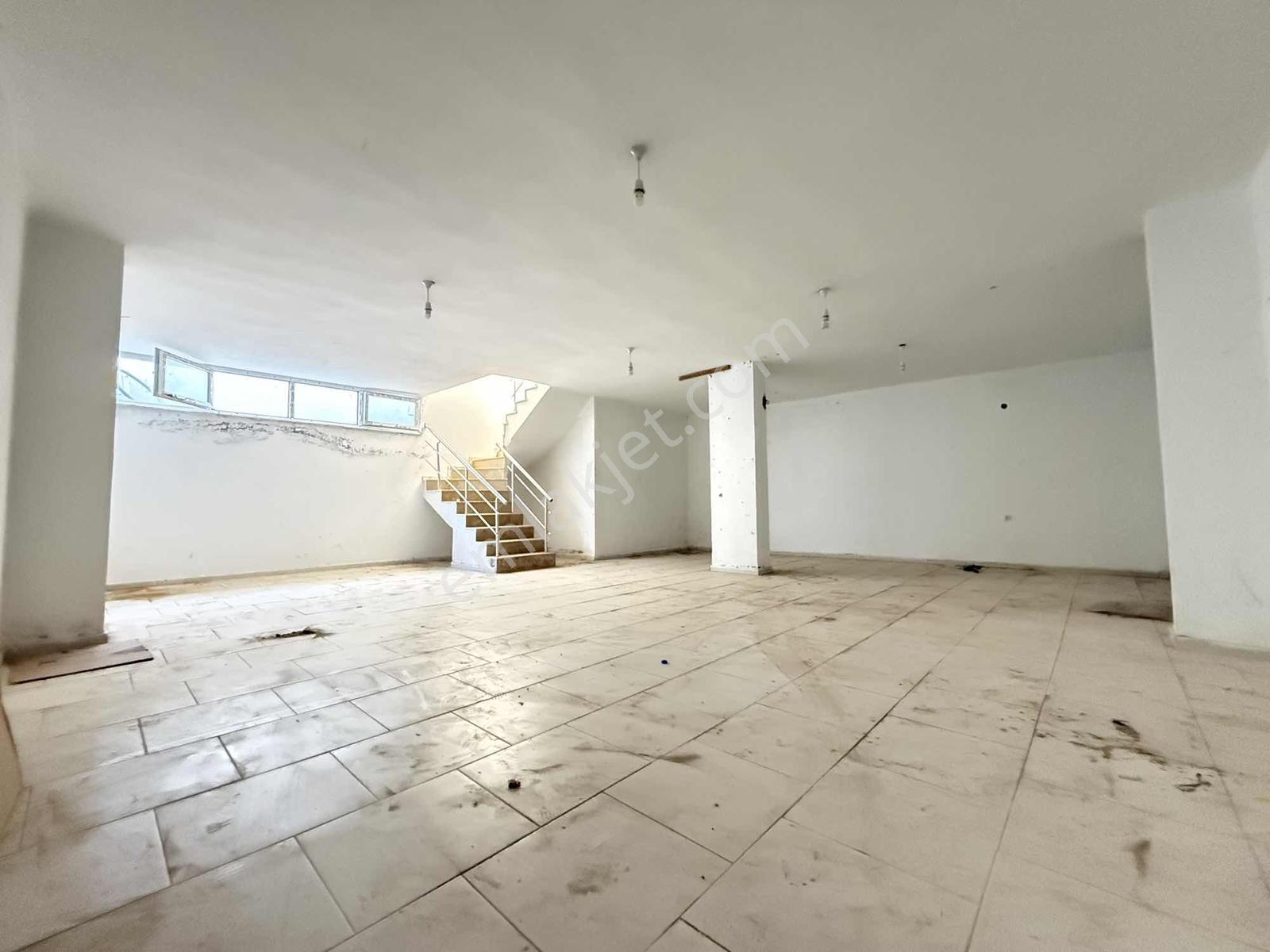 3_katlı_cadde_üstünde_tranvaya_çok_yakın_275m2_!!! - Görsel 12