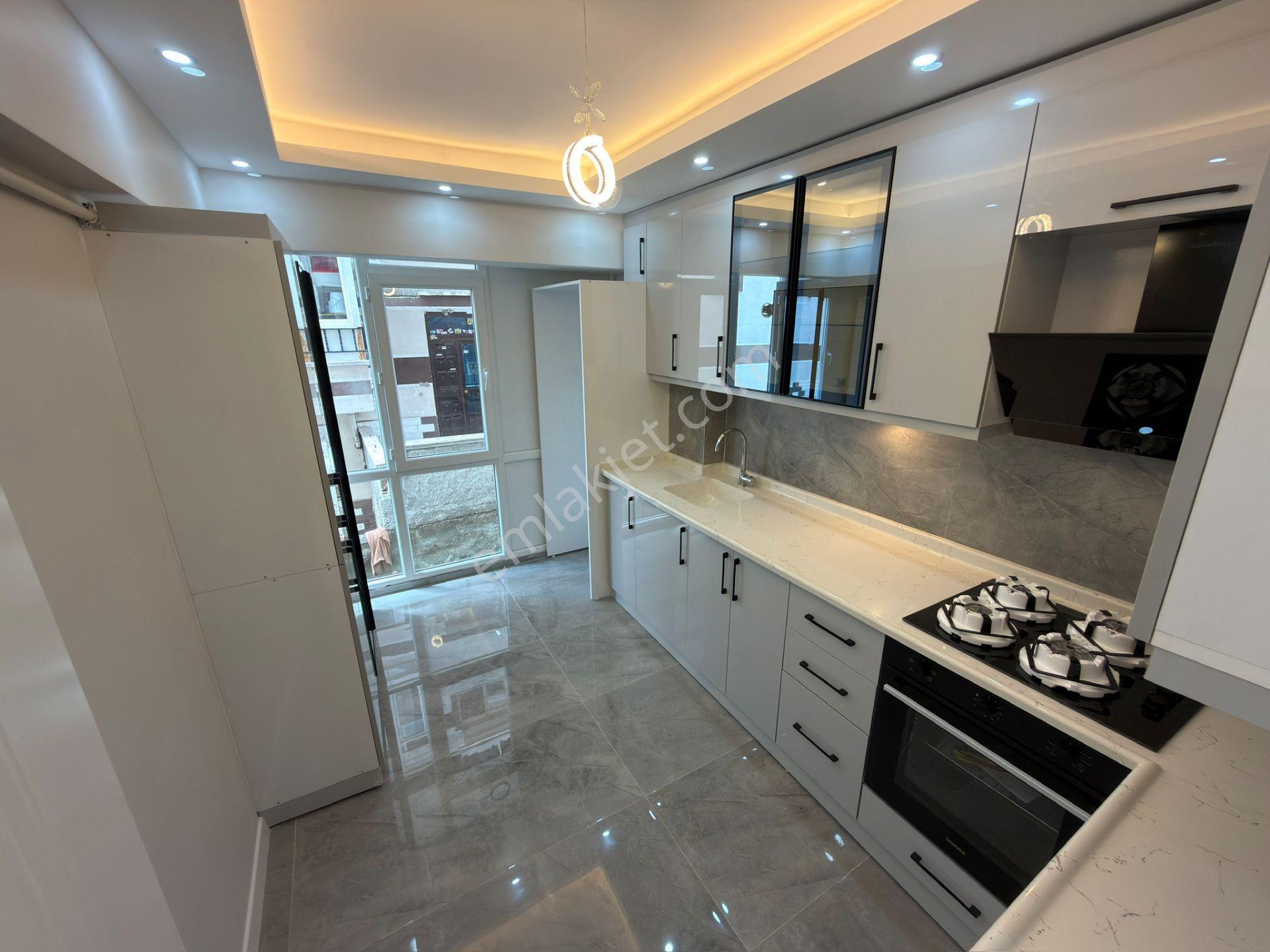Sincan Selçuklu Mah Kredi Limitsiz Salon Bağımsız Satılık 3+1 - Görsel 3