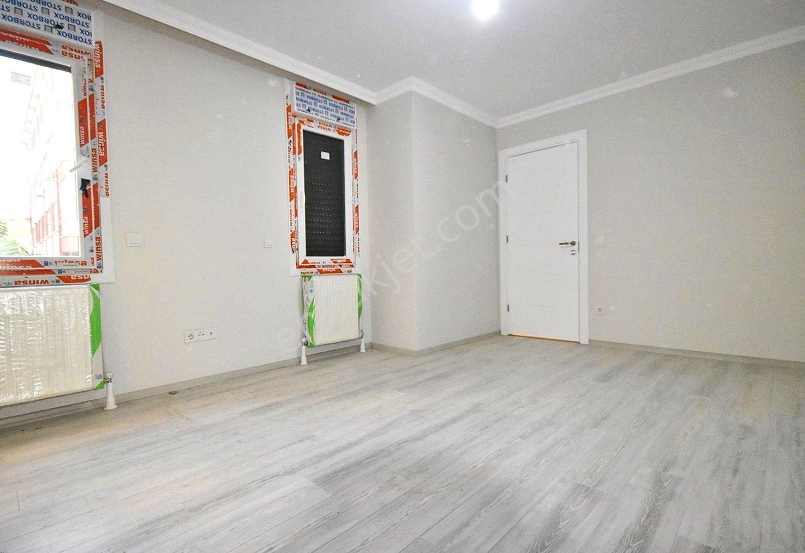 Weal World' Den Bahçelinizam Da, K.otoparklı, 6 Yıllık, E.banyolu, 3+1 Lüks ... - Görsel 11