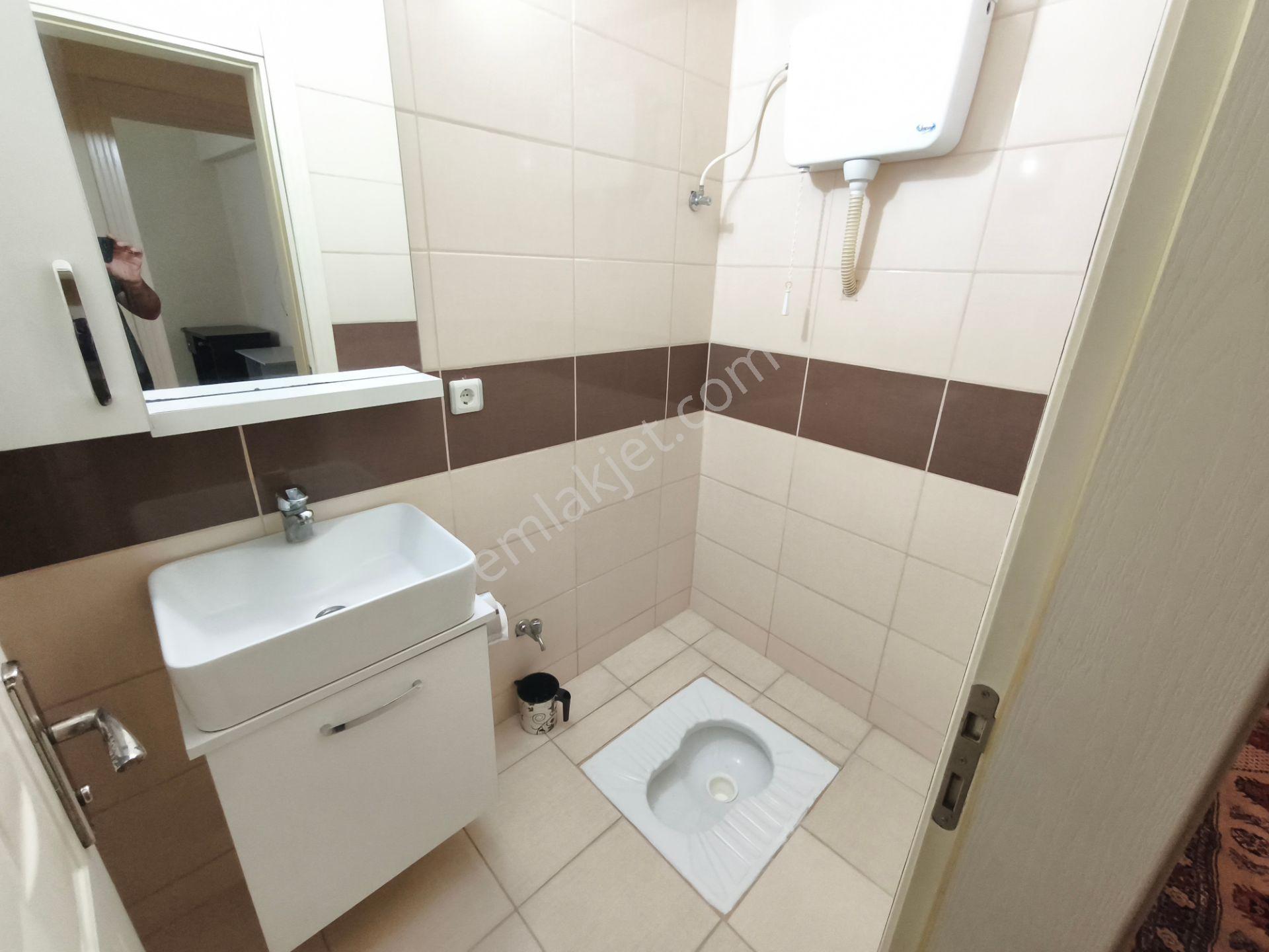 Özevim Emlaktan Sarnıç Meydan Yakını Eşyalı Kiralık 3+1 Daire - Görsel 19