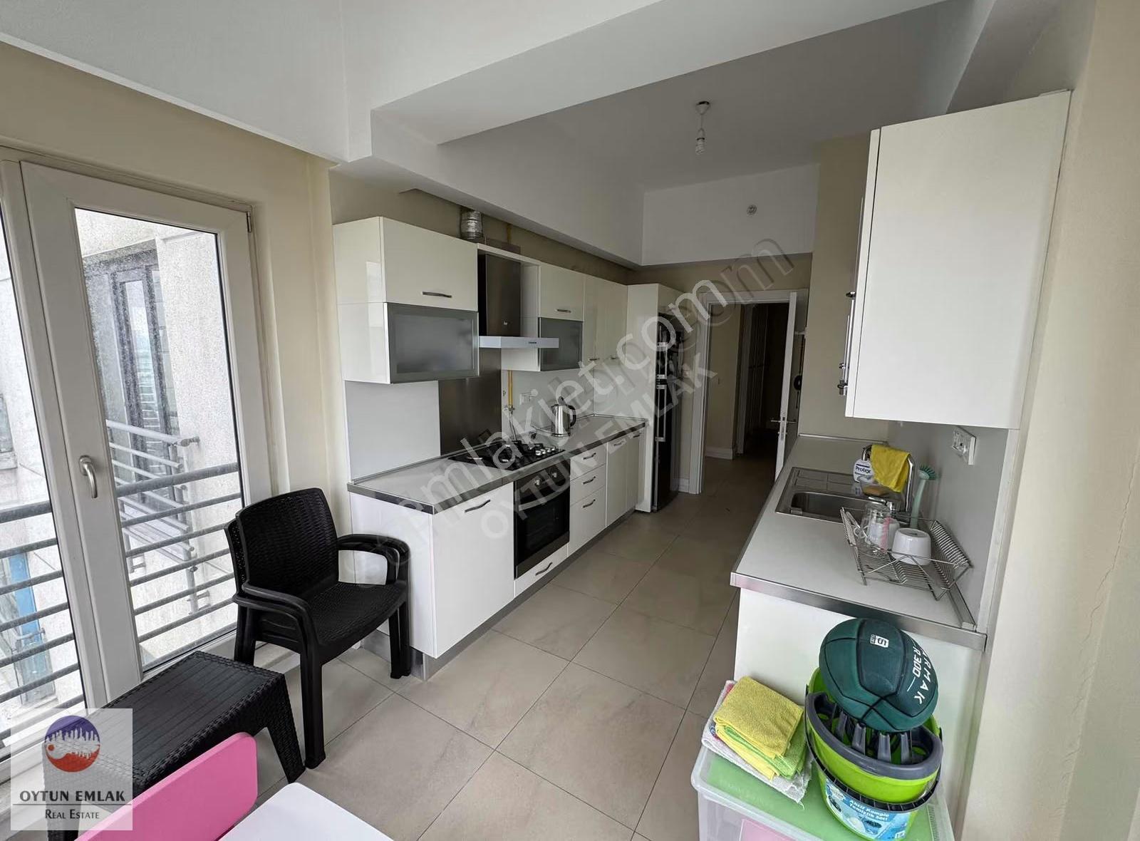 İstanbul Sarayları Göl Manzaralı Satılık 3+1 Boş Daire 172 M² - Görsel 6