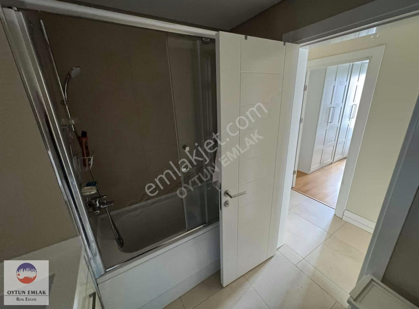 İstanbul Sarayları Göl Manzaralı Satılık 3+1 Boş Daire 172 M² - Görsel 13