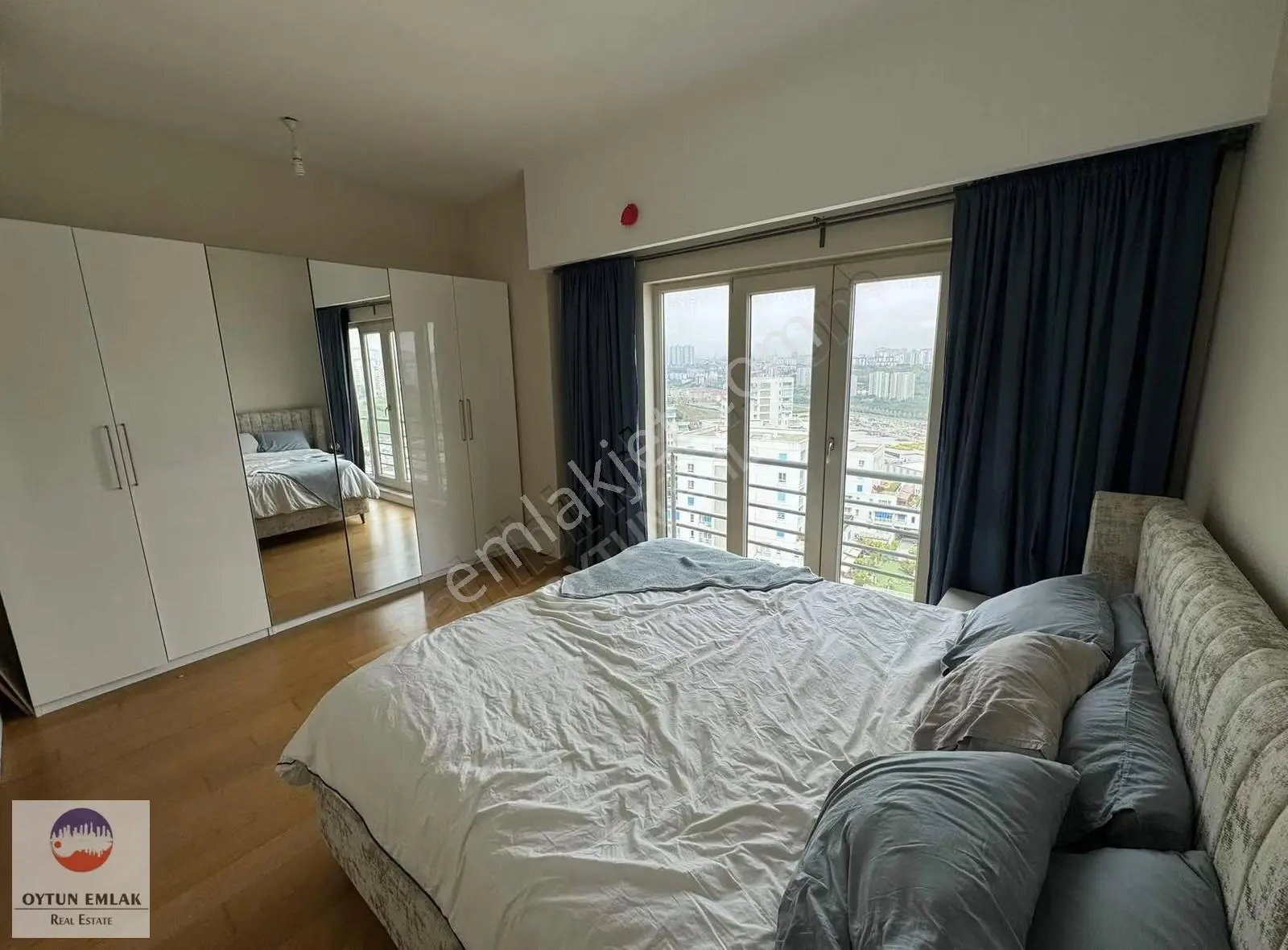 İstanbul Sarayları Göl Manzaralı Satılık 3+1 Boş Daire 172 M² - Görsel 3