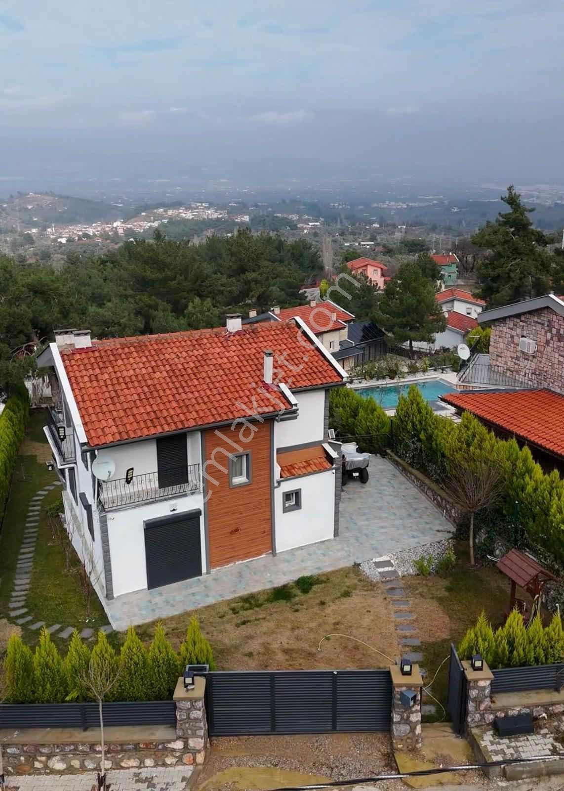 Doğa Dostu,ndan Kemalpaşa'da 724 M2 Havuzlu Tam Müstakil - Görsel 30