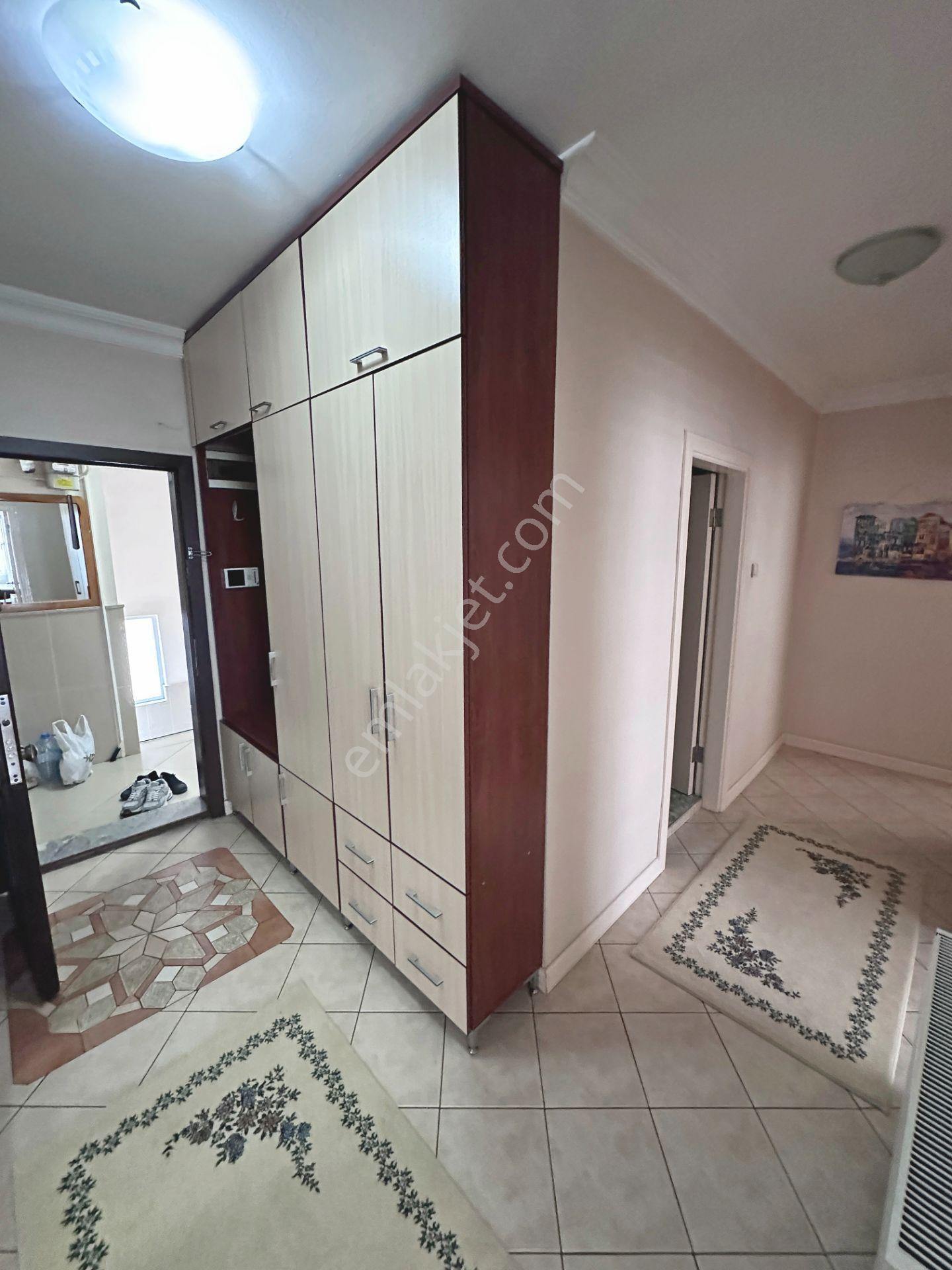 Abidinpaşa Mahallesi Katta Ön Cephede Full Eşyalı 3+1 Kiralık Daire - Görsel 30