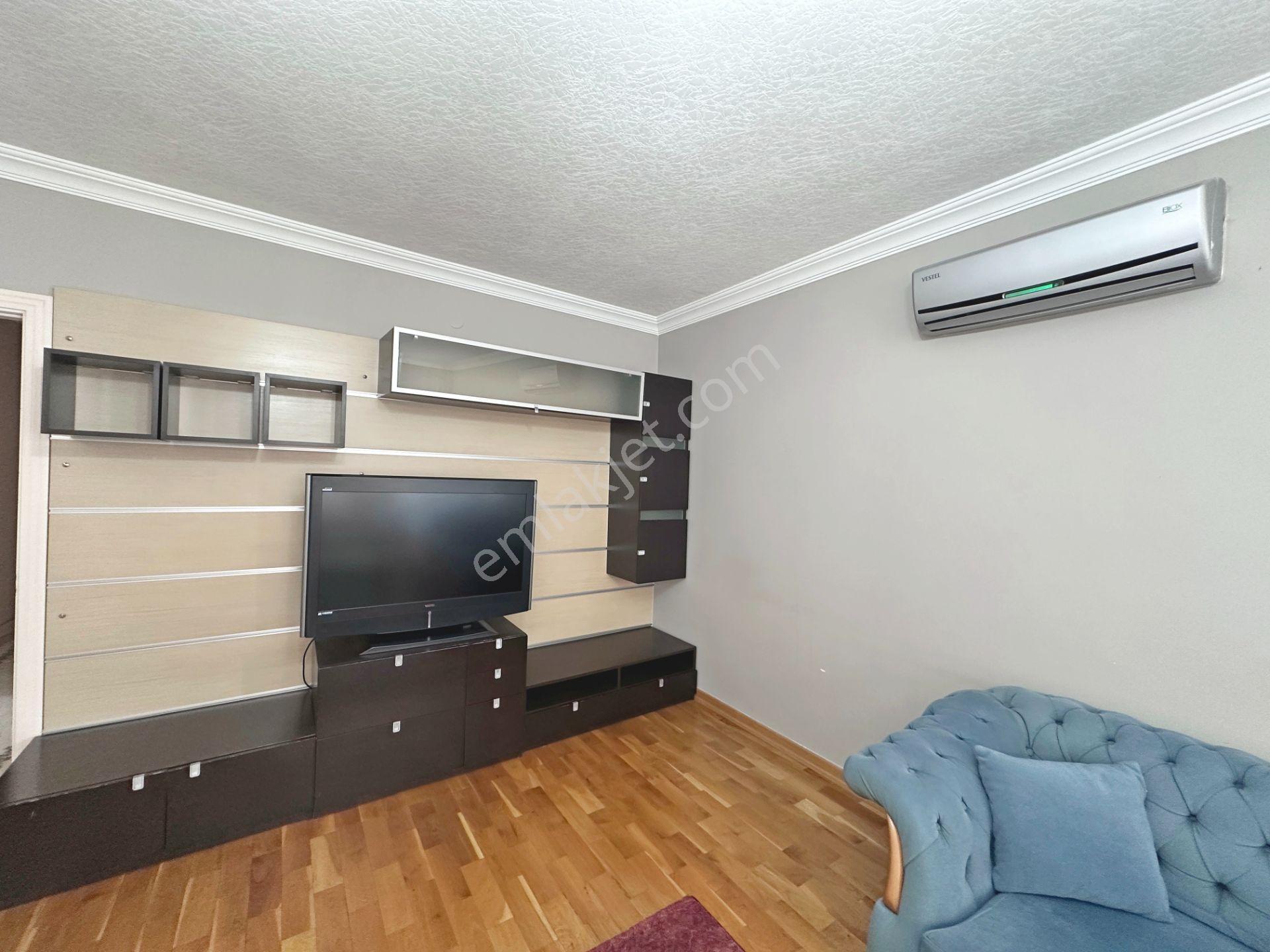 Abidinpaşa Mahallesi Katta Ön Cephede Full Eşyalı 3+1 Kiralık Daire - Görsel 6