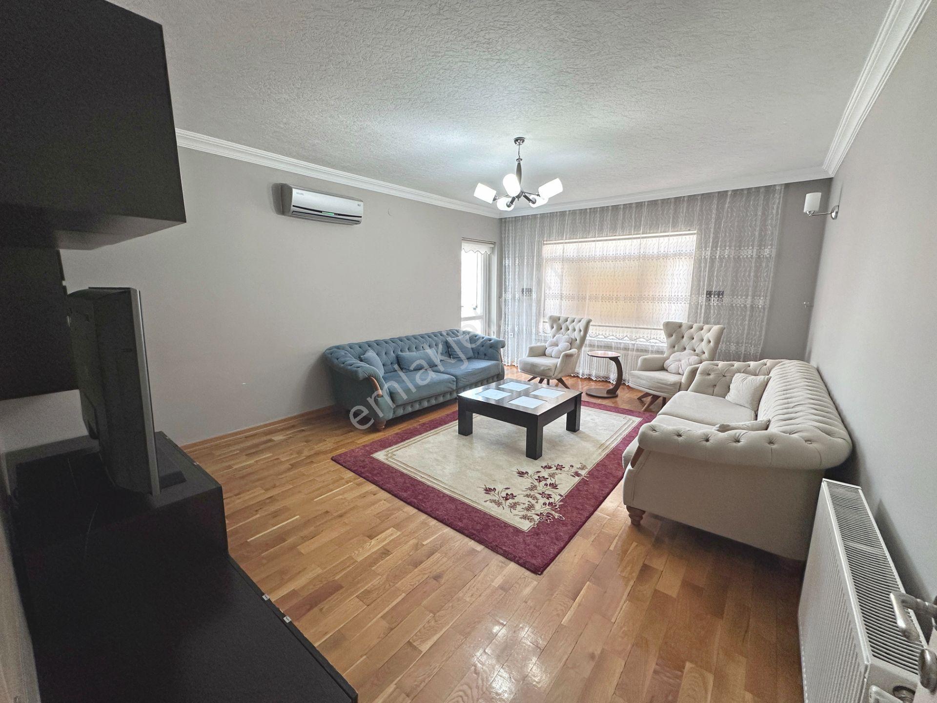 Abidinpaşa Mahallesi Katta Ön Cephede Full Eşyalı 3+1 Kiralık Daire - Görsel 2