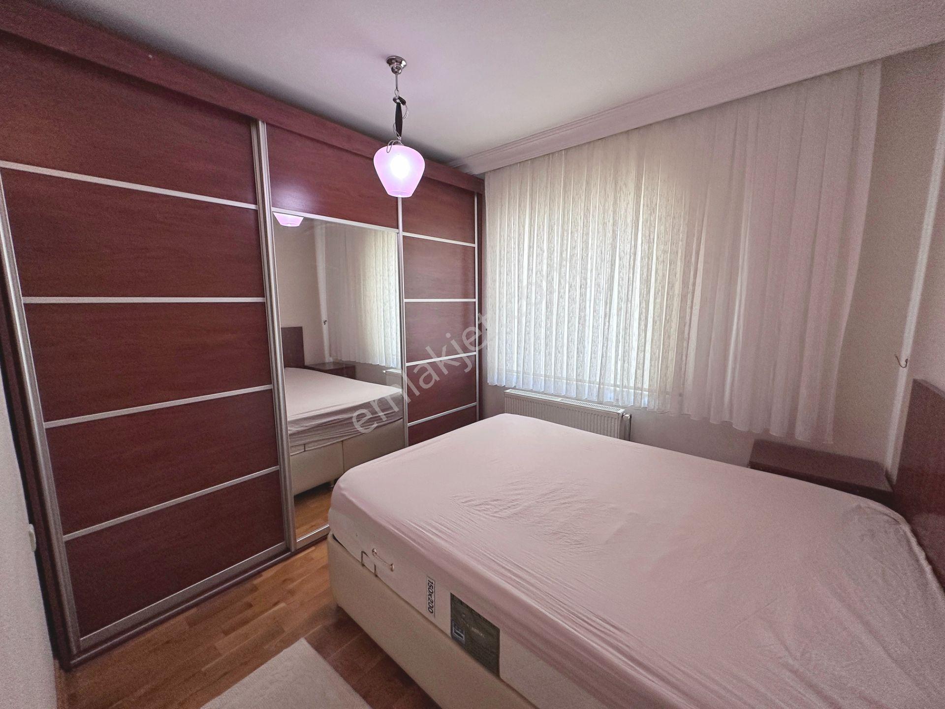 Abidinpaşa Mahallesi Katta Ön Cephede Full Eşyalı 3+1 Kiralık Daire - Görsel 18
