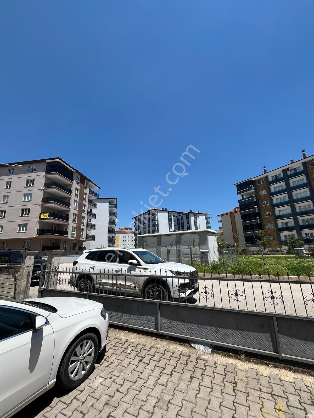 Ekin Group'tan B.pazarı Mah. Full Yapılı Satılık 2+1 Daire - Görsel 24