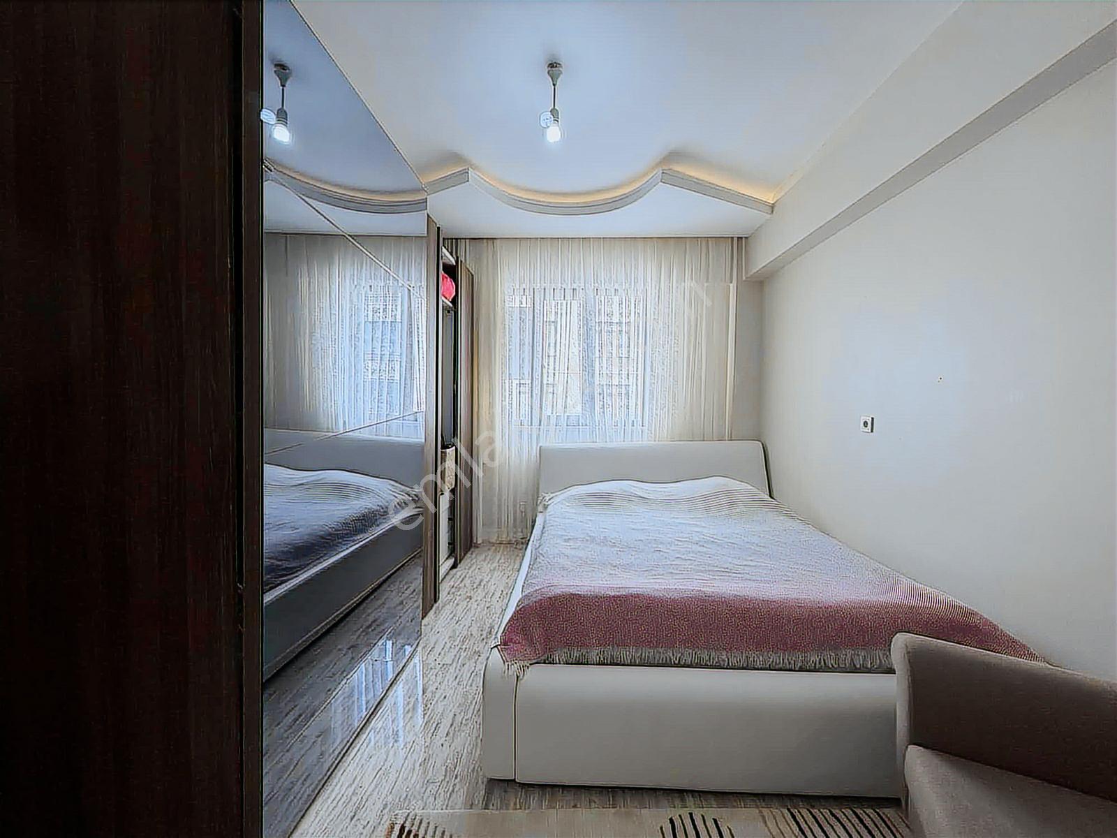 Sivas Ozan Emlak'tan Metropol Sultan City'de Lüks 5,5+1 Daire - Görsel 29