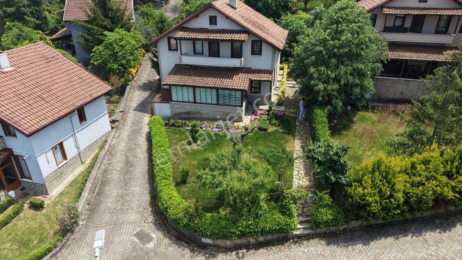 Kandıra' Da Eşyalı Oturuma Hazır Satılık 5+1 Villa - Görsel 7