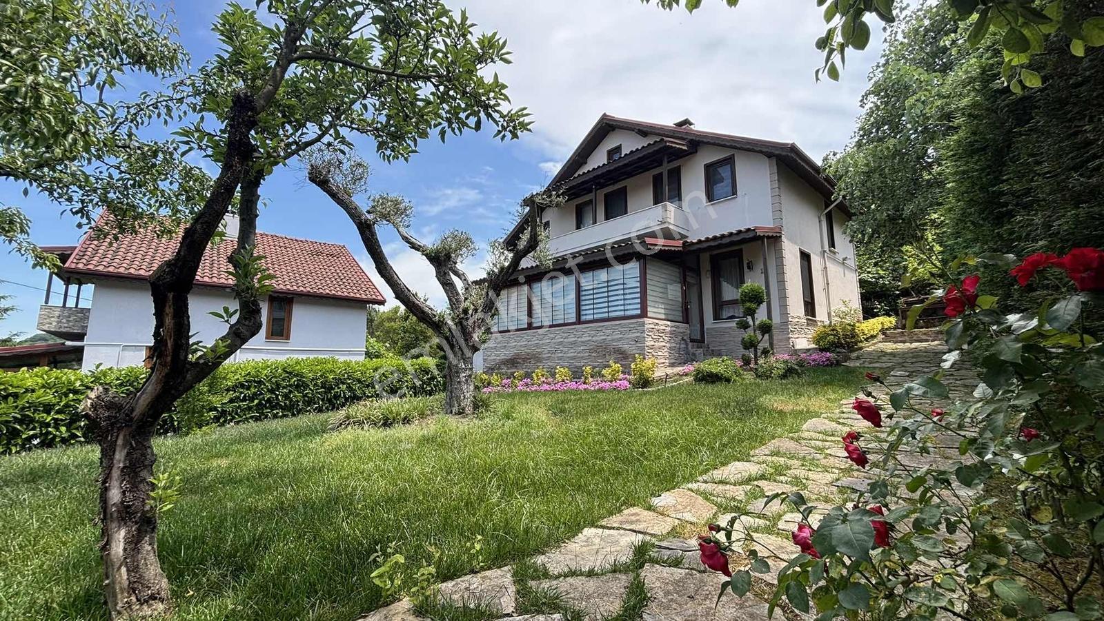 Kandıra' Da Eşyalı Oturuma Hazır Satılık 5+1 Villa - Görsel 34