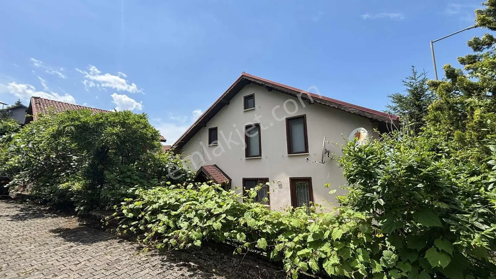 Kandıra' Da Eşyalı Oturuma Hazır Satılık 5+1 Villa - Görsel 3