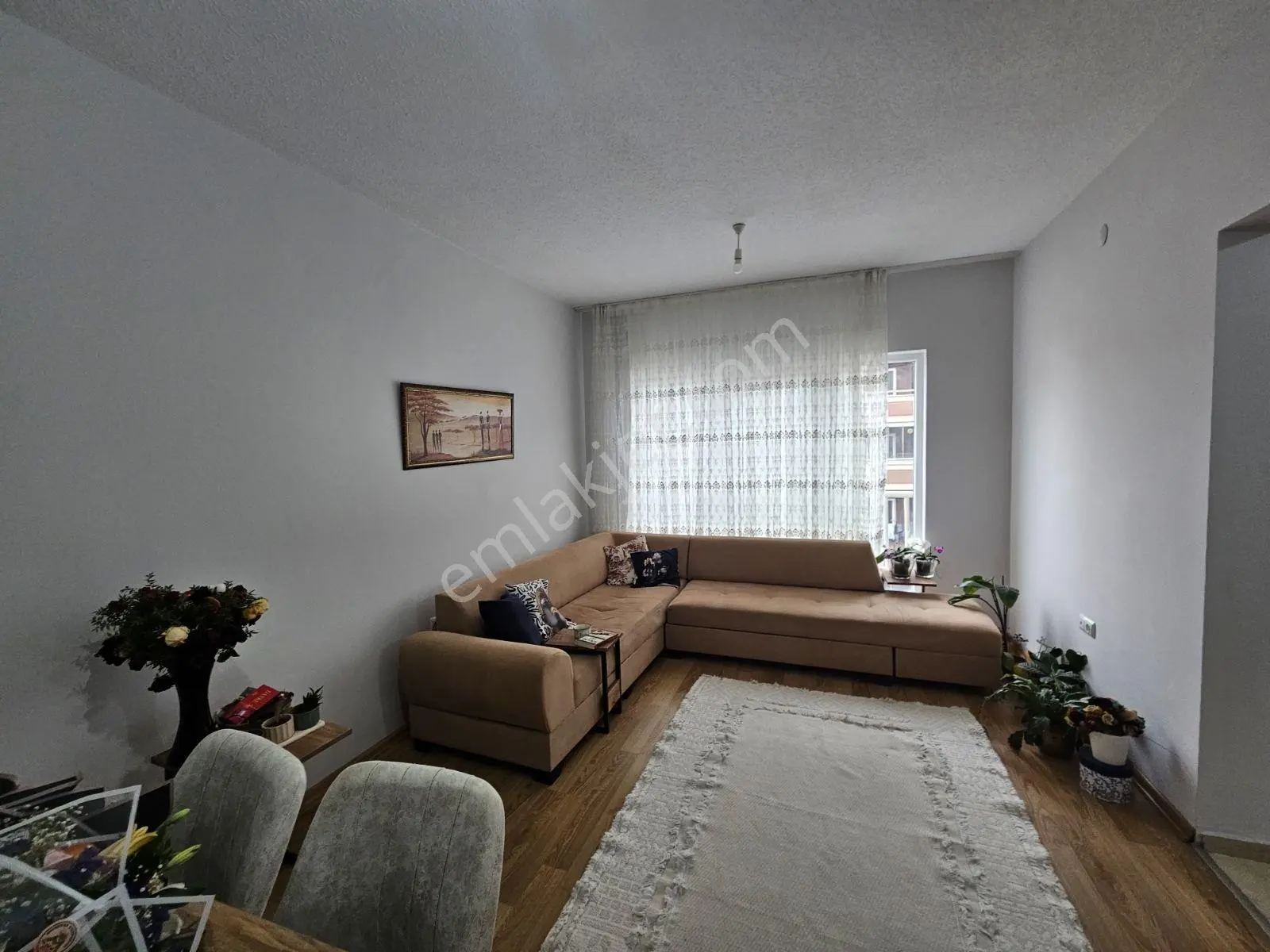 Ulugazi Toki De Arakat Satılık 2+1 Daire