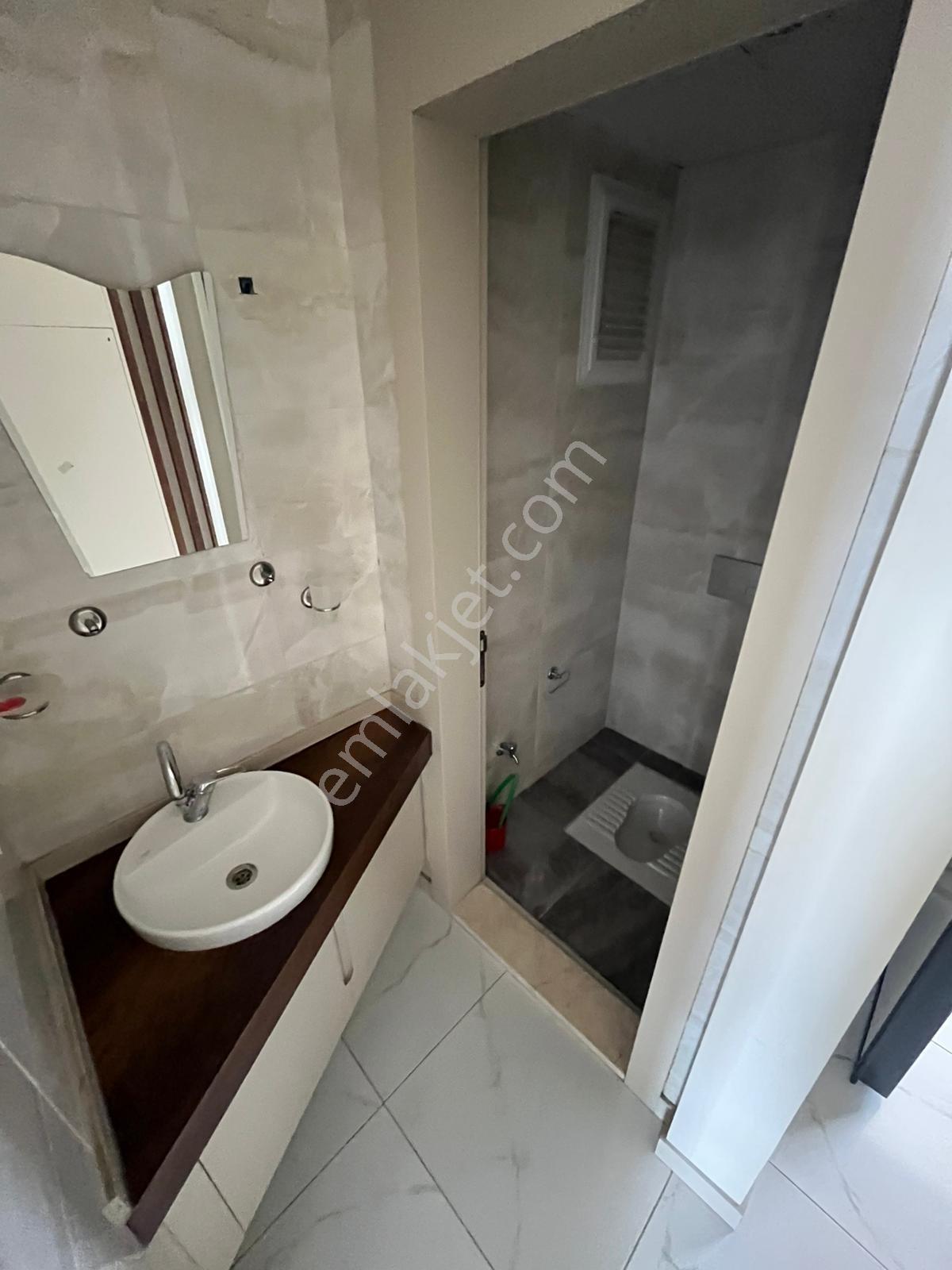 Ferhatlar Kollejine Yürüme Mesafesinde Kiralık 3+1 Daire - Görsel 15