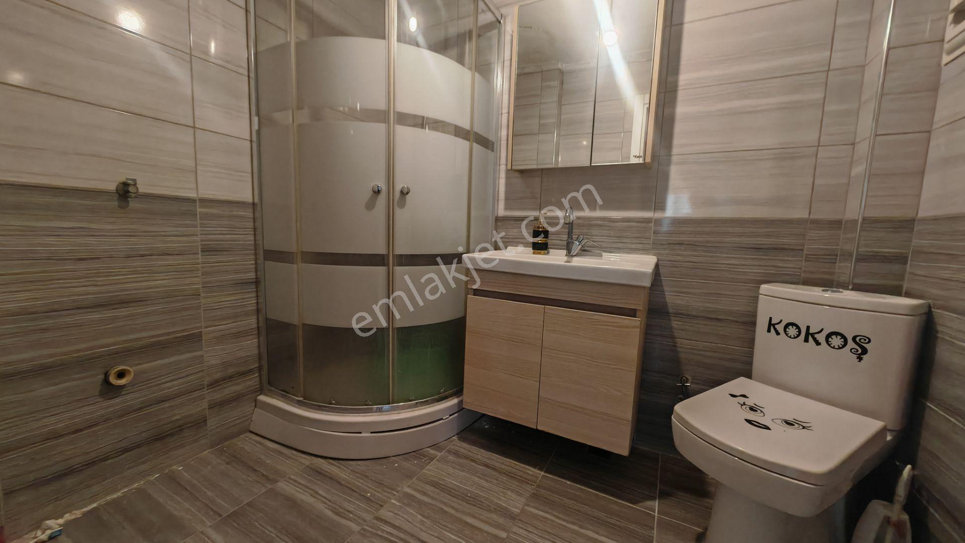 İzmit İnönü Caddesi 2+1 Kiralık Daire - Görsel 14
