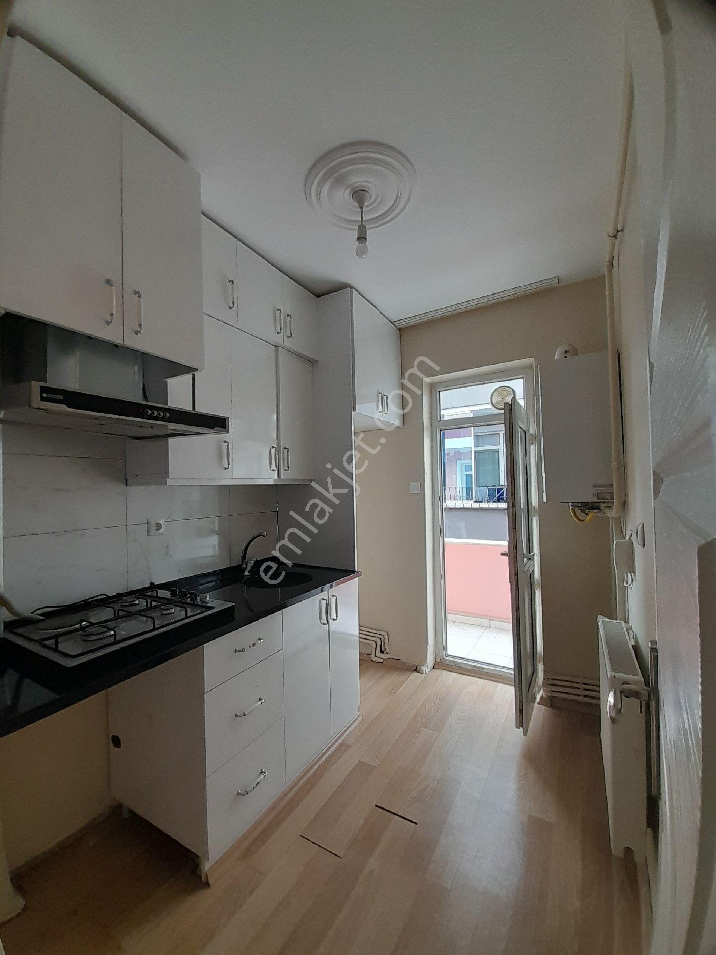Denizevleri Sahilde Kiralık 2+1 Daire - Görsel 9