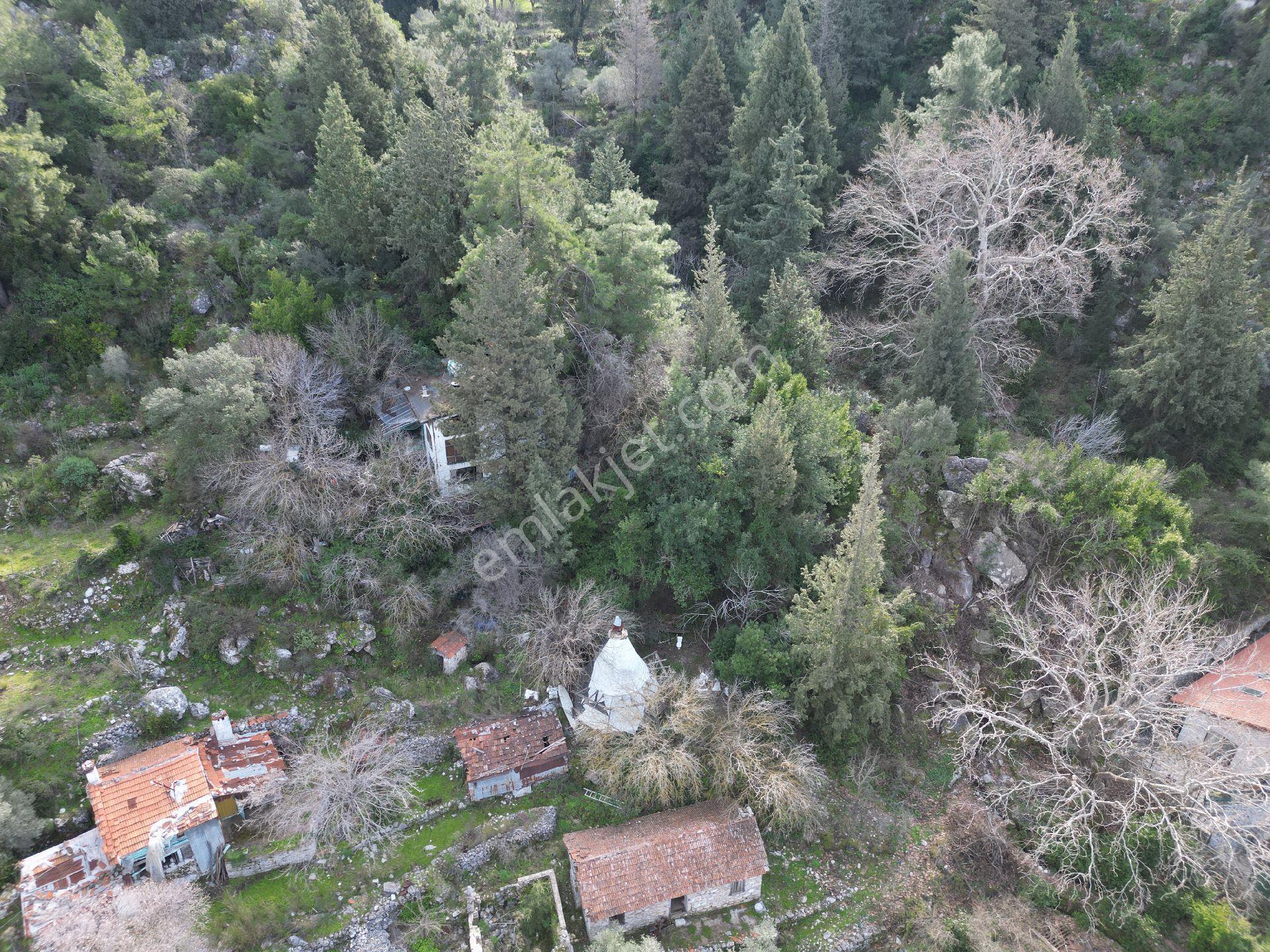 Joker: Marmaris Bayır İçinde Yapı Olan Avantajlı Tarla - Görsel 18