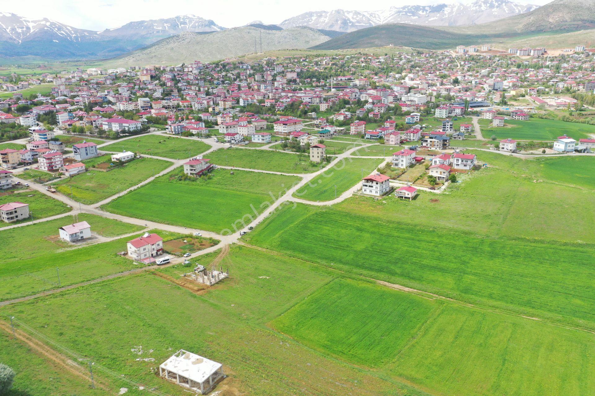 Tufanbeyli İstiklal Mahallesinde Tüm Altyapıları Olan Merkezi Konumda Arsa - Görsel 6