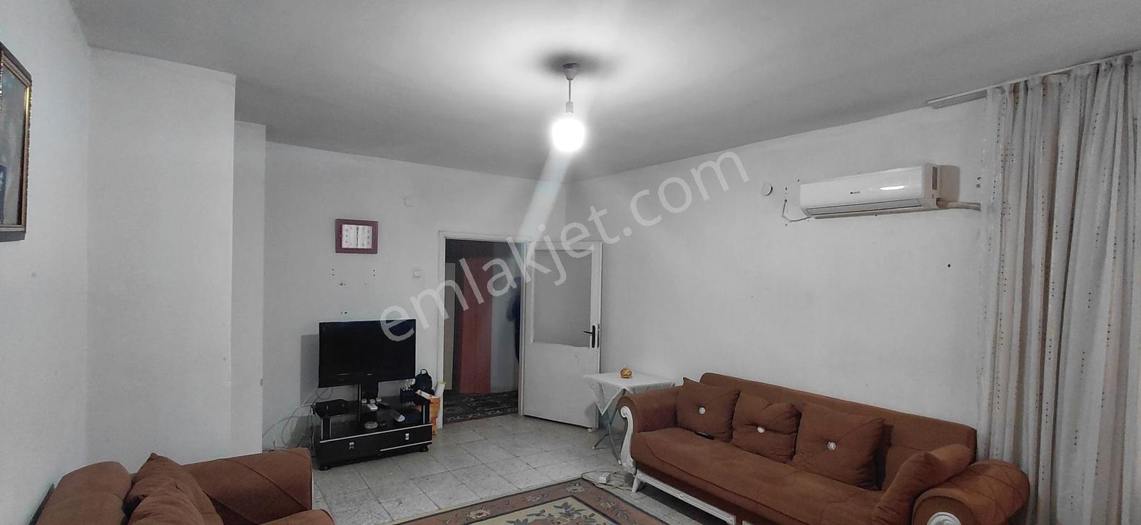 Kiremithane Mah.silifke Caddesine Cepheli Satılık 2+1 Daire - Görsel 7