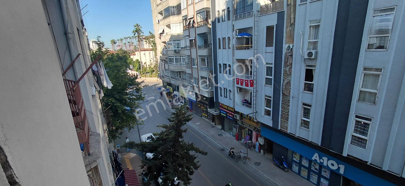 Kiremithane Mah.silifke Caddesine Cepheli Satılık 2+1 Daire - Görsel 21