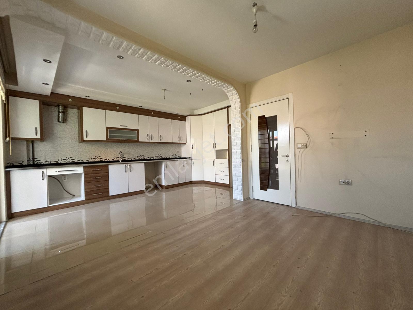 Demirler'den Akkonak'da Cam Balkonlu 2.5+1 Kiralık Daire - Görsel 13