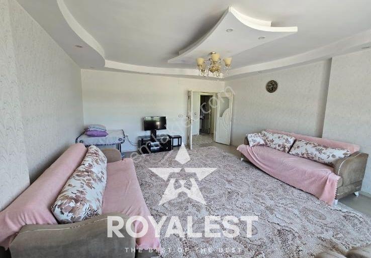 Royalest'ten Geniş Teraslı Ebeveyn Banyolu Merkezi Konumda Acil - Görsel 7