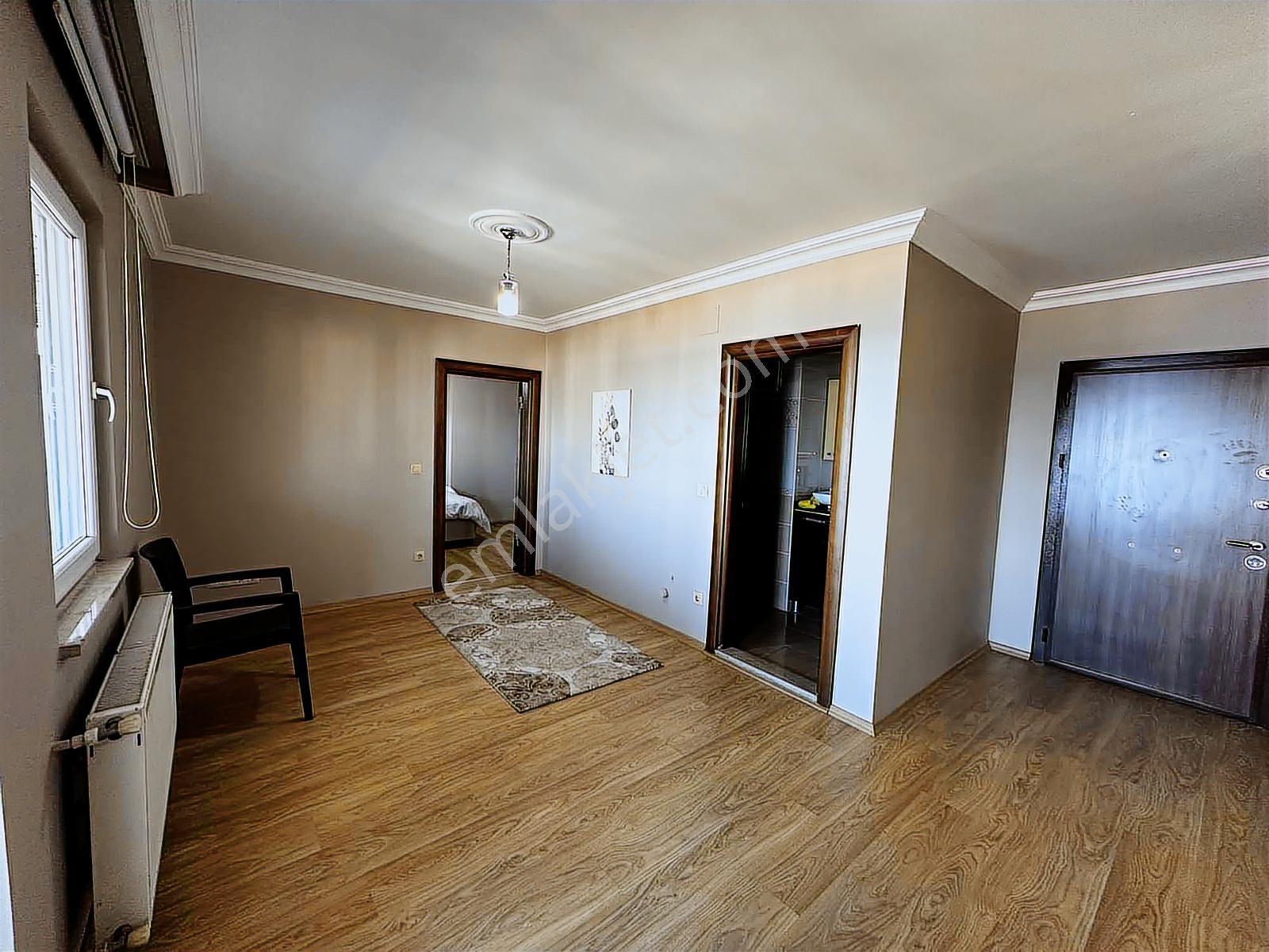 Yomra Tuğra Sitesi 5+1 Satılık Dubleks Daire - Görsel 6