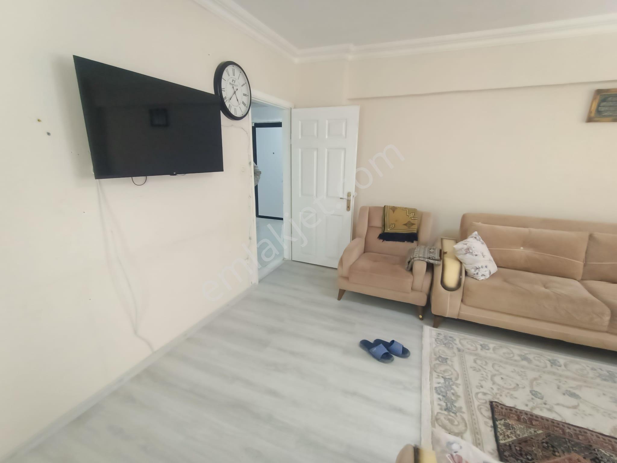 Yasemin Emlaktan Çınarcık Taşliman Mah. Asansörlü 2 Kat Eşyalı Masrafsiz 2+1 Daire - Görsel 28