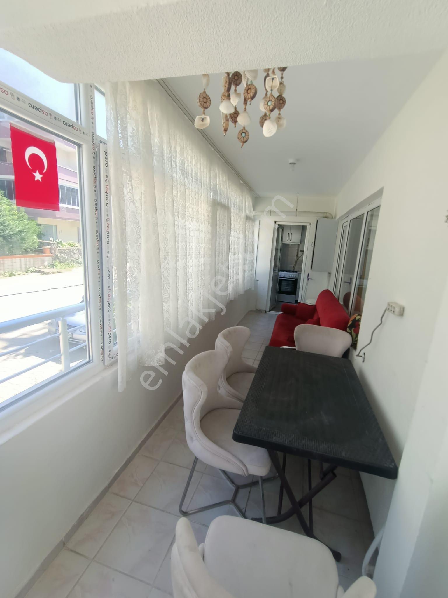 Yasemin Emlaktan Çınarcık Taşliman Mah. Asansörlü 2 Kat Eşyalı Masrafsiz 2+1 Daire - Görsel 25