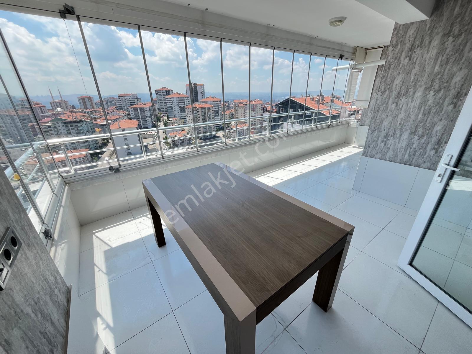 Turan'dan Ankara Manzaralı & Full Yapılı Site İçerisinde 7+1 Dubleks Daire - Görsel 6
