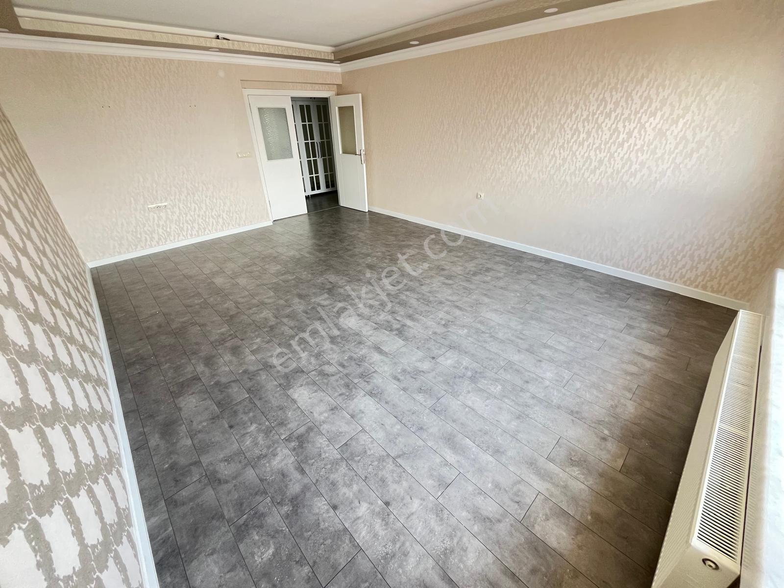 Turan'dan Ankara Manzaralı & Full Yapılı Site İçerisinde 7+1 Dubleks Daire - Görsel 11