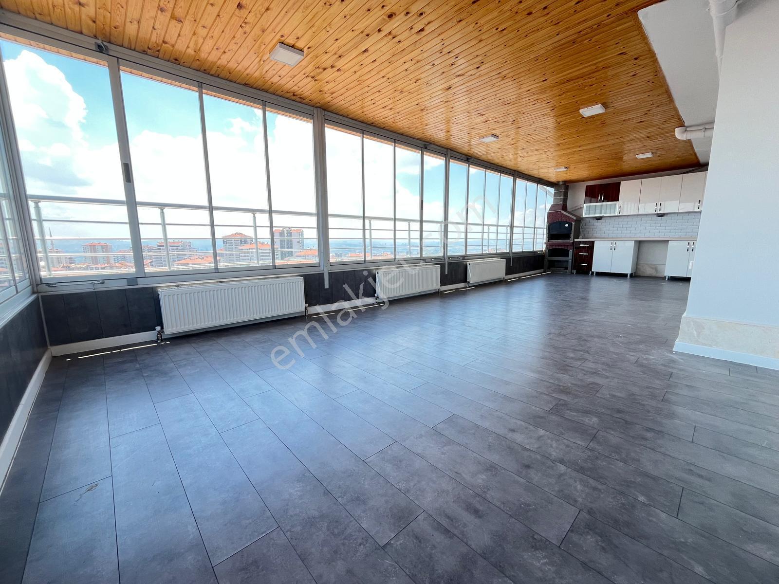 Turan'dan Ankara Manzaralı & Full Yapılı Site İçerisinde 7+1 Dubleks Daire - Görsel 33
