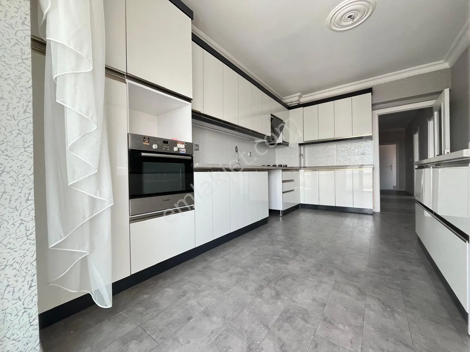 Turan'dan Ankara Manzaralı & Full Yapılı Site İçerisinde 7+1 Dubleks Daire - Görsel 2