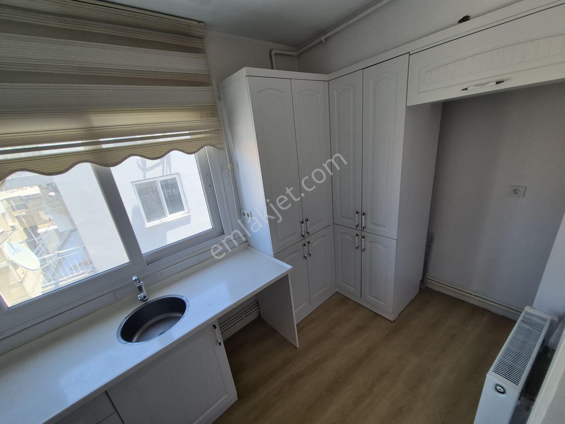 İzmir Göztepe De Kiralık 3+1 Daire - Görsel 19