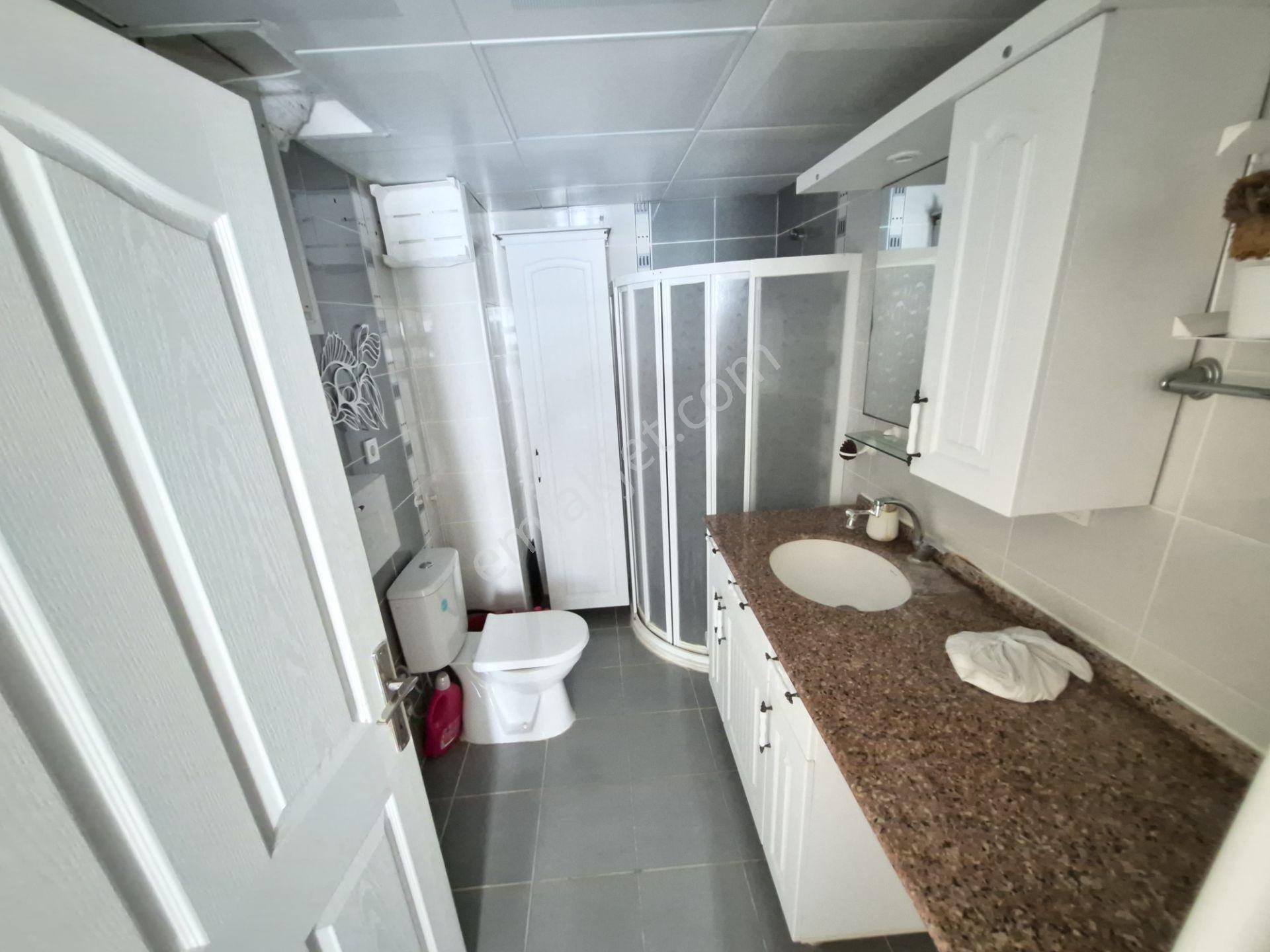 İzmir Göztepe De Kiralık 3+1 Daire - Görsel 28