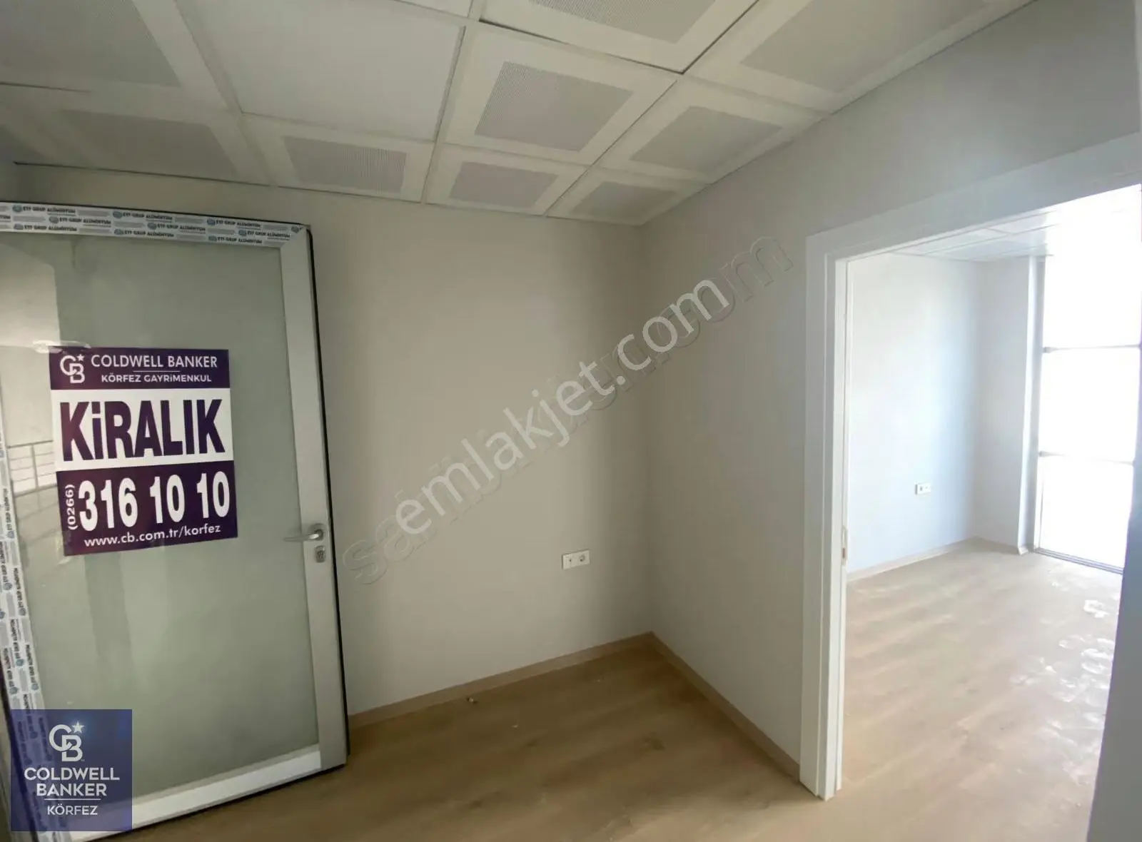 Edremit Adliye Yanı Özmen İş Merkezinde Kiralık Ofisler - Görsel 3