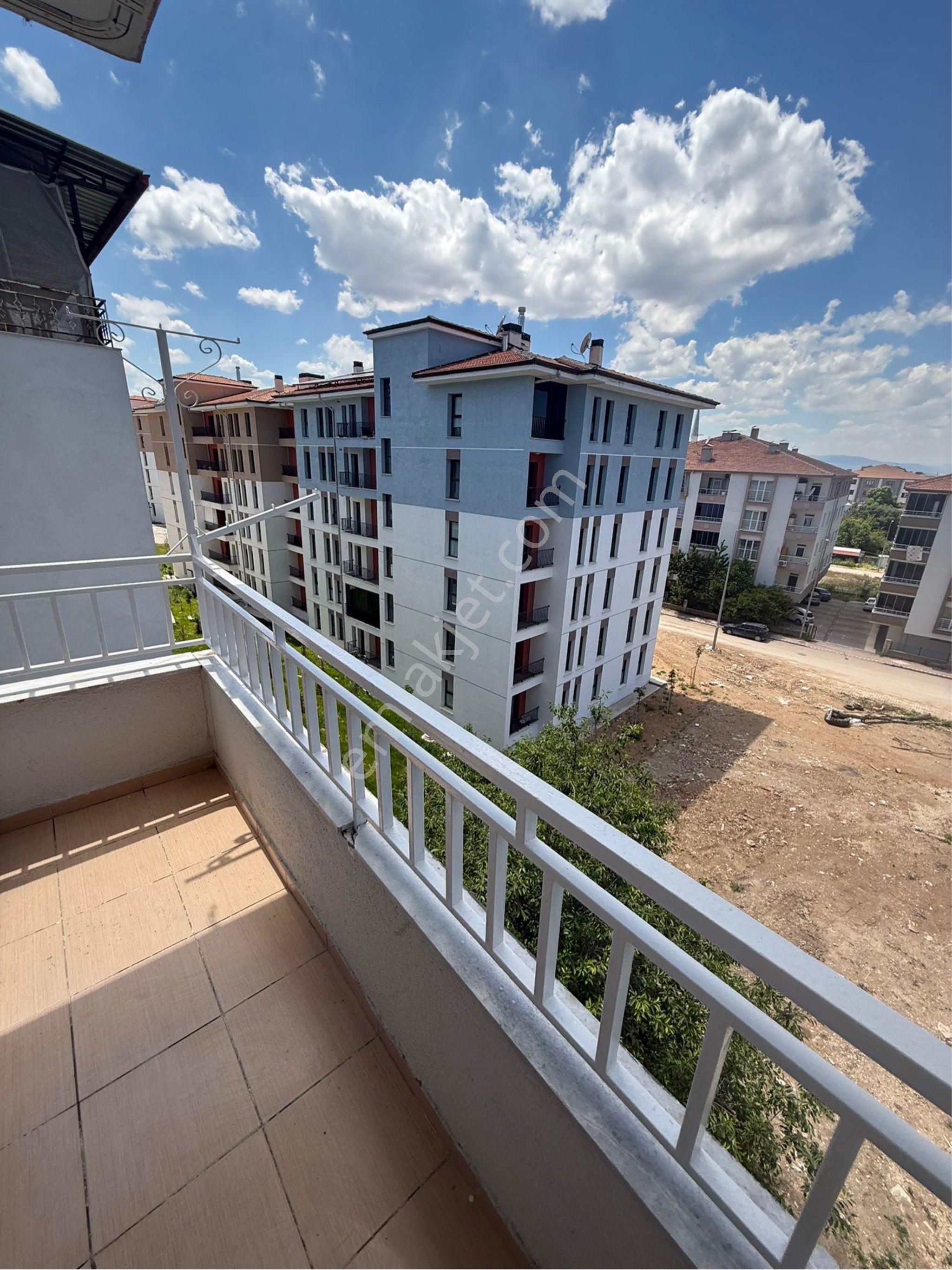 Zaviye'de Kaçırılmayacak Fırsat! 4. Kat, Geniş Ve Kusursuz Kiralık Daire! - Görsel 19